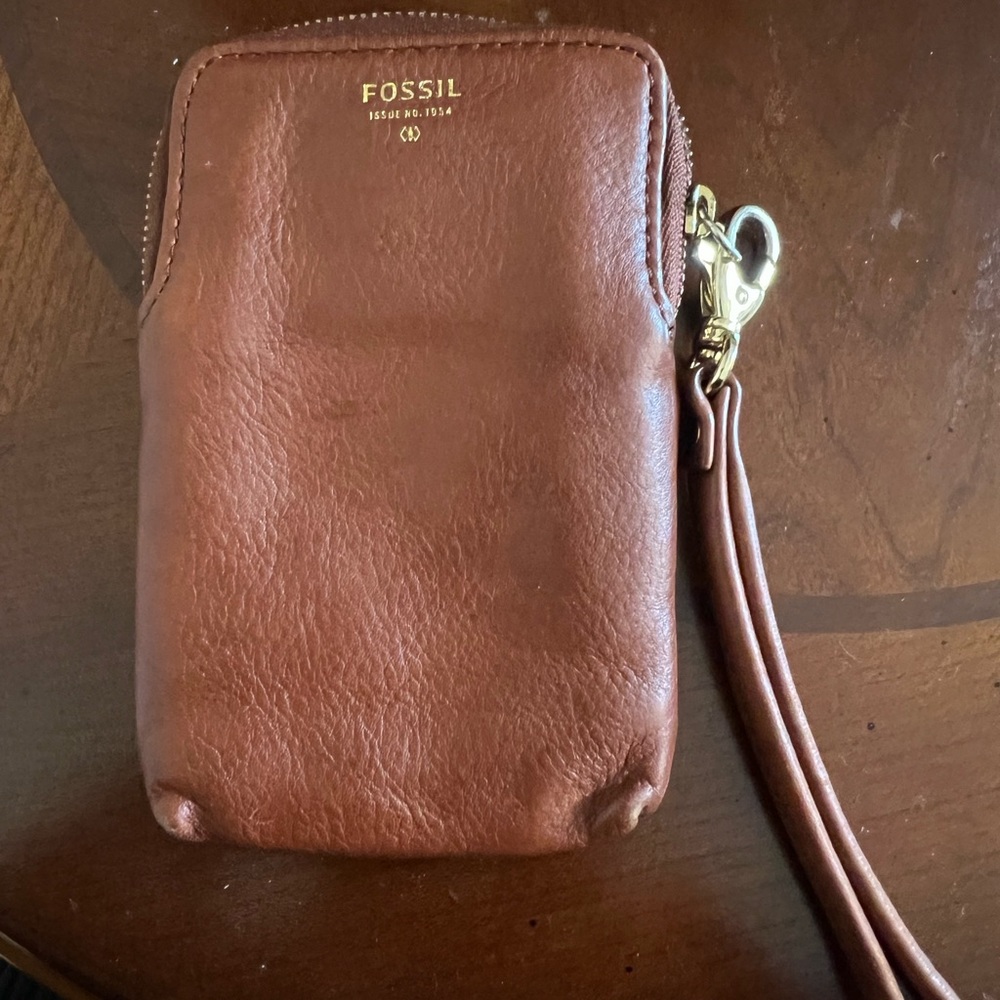 Fossil tan leather coin purse and card holder